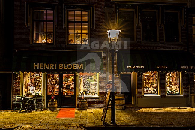 Zwolle bij avond licht, Cityscape Zwolle by night stock-image by Agami/Eric Tempelaars,