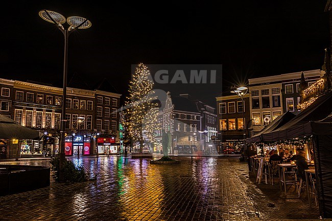 Zwolle bij avond licht, Cityscape Zwolle by night stock-image by Agami/Eric Tempelaars,